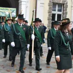 Przewodnik po zwyżkach myśliwskich – Co warto wiedzieć przed zakupem?