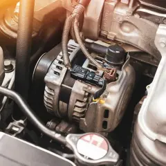 Alternator samochodowy - co to jest i jak wpływa na Twój pojazd?