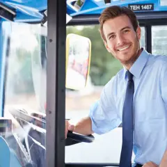 Ile zarabia kierowca autobusu miejskiego w Norwegii? Sprawdź realne zarobki i warunki pracy