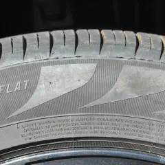 Co warto wiedzieć o oponach run flat? Poznaj ich zasadę działania