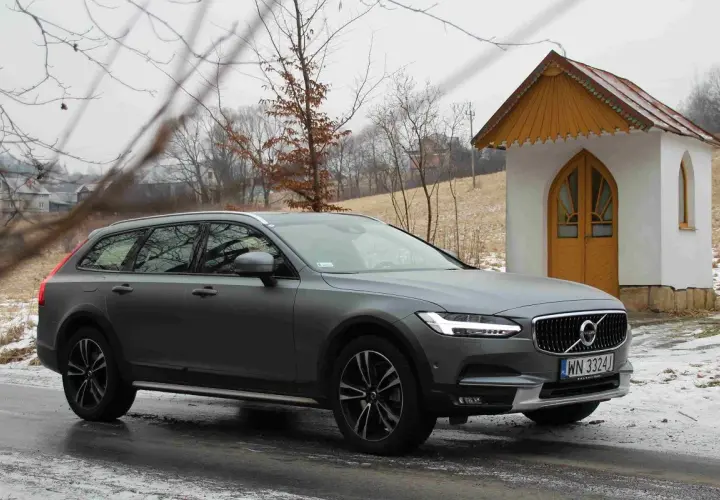 Opinie użytkowników na forum o Volvo V90 – Co warto wiedzieć 