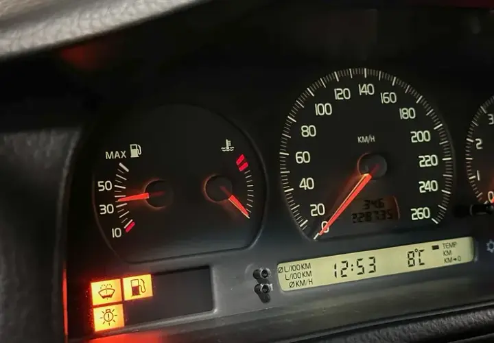 Jak długo nagrzewa się silnik benzynowy? Oto, co musisz wiedzieć