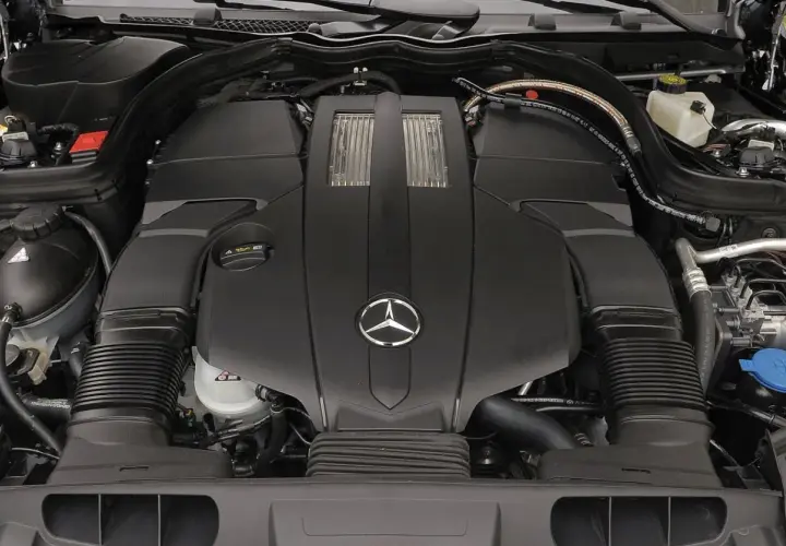 Jaki silnik wybrać do Mercedesa W212 - wszystko co musisz wiedzieć