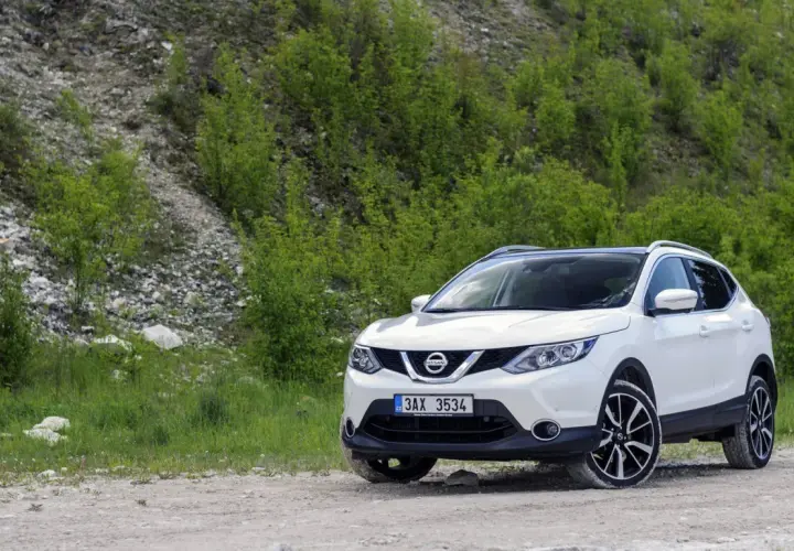 Opinie o sprzęgle w Nissan Qashqai 2.0 Benzyna – Co warto wiedzieć?