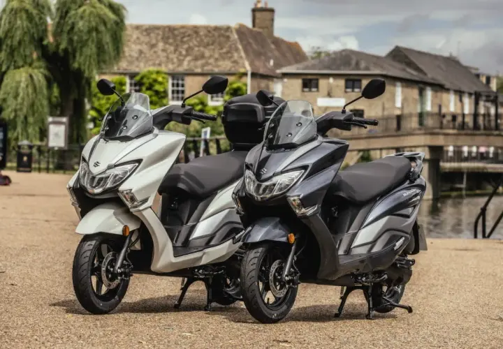 Rodzaje i ceny skuterów 125 cm³ – Przewodnik po opcjach na rynku