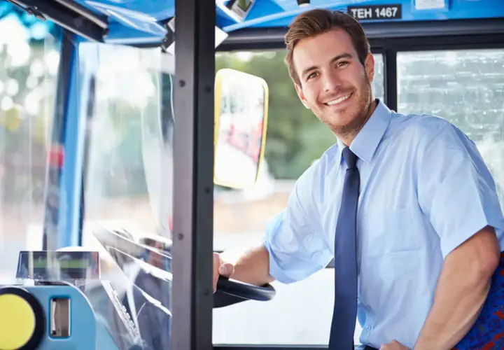 Ile zarabia kierowca autobusu miejskiego w Norwegii? Sprawdź realne zarobki i warunki pracy
