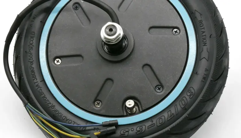 Jakie ciśnienie w oponach hulajnogi Motus Scooty 10? Kompletny poradnik