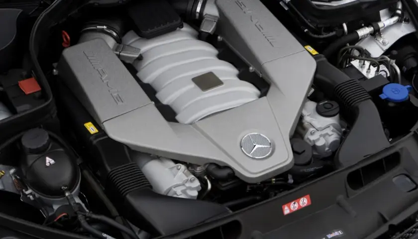 Najczęstsze usterki i opinie o silniku Mercedes 5.5 V8 – Co warto wiedzieć?