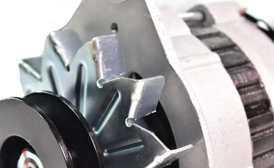 Jaki alternator do C330? Sprawdź najlepsze opcje i specyfikacje