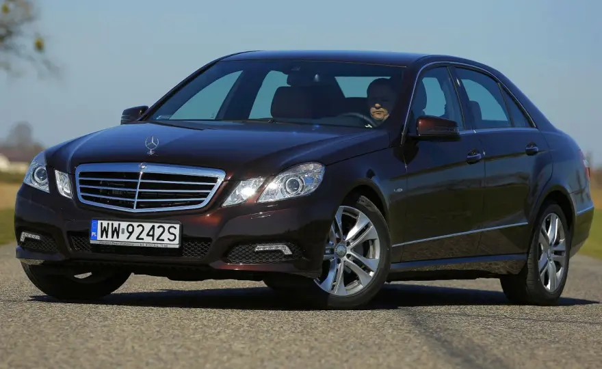Jaki silnik wybrać do Mercedesa W212? Praktyczny poradnik z forum