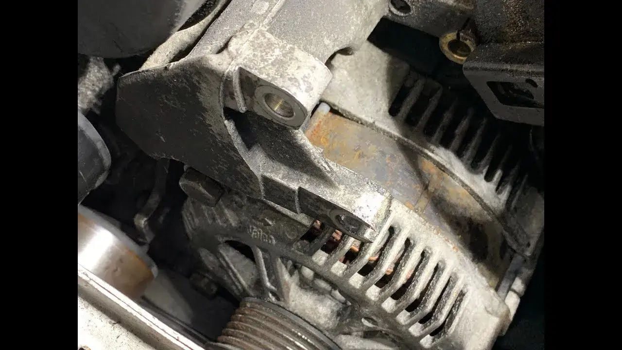 Jak wymontować alternator w Citroen Xsara Picasso bez problemów