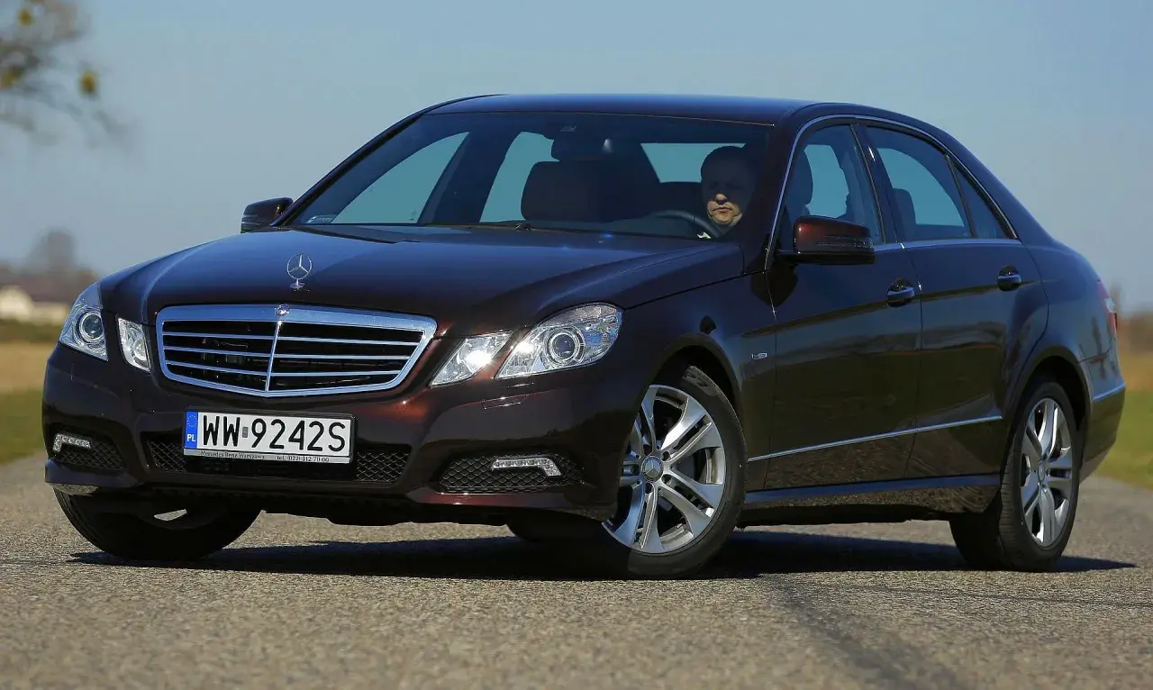 Jaki silnik wybrać do Mercedesa W212? Praktyczny poradnik z forum