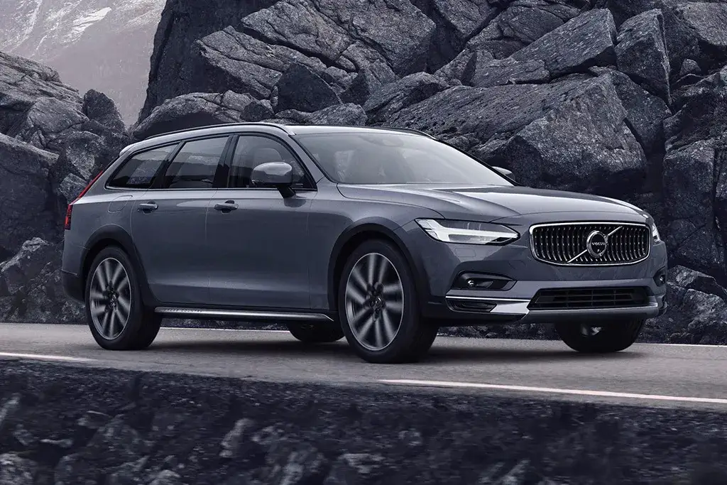 Zdjęcie Opinie użytkowników na forum o Volvo V90 – Co warto wiedzieć 